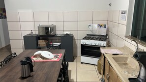 经济四人房 | 私人厨房