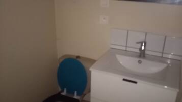 Towels, soap, toilet paper