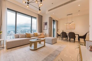 Premium Suite, 3 Bedrooms, City View, Executive Level - The MarQ Luxury Ho Chi Minh Center (Ho Chi Minh City)