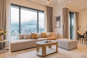 Premium Suite, 3 Bedrooms, City View, Executive Level - The MarQ Luxury Ho Chi Minh Center (Ho Chi Minh City)