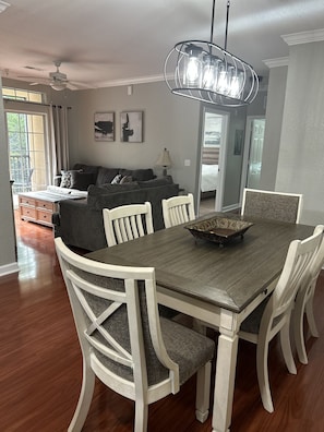 Interior - Tuscan Villa 3br/2ba Bldg 1 beside pool with hot tub near Disney and Golf (Davenport)