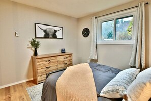 3 間睡房、可攜式嬰兒床、Wi-Fi