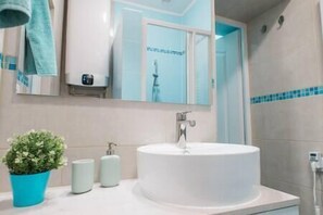 Haartrockner, Handtücher