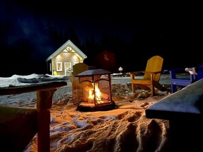 Property grounds - Mini cottage # 1 by the river banks (Saint-Gabriel-de-Valcartier)