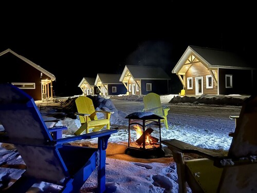 Mini chalet # 4 près de la rivière