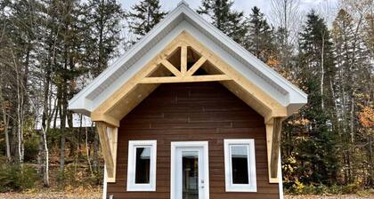 Mini chalet # 5 prĂšs de la riviĂšre