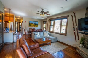 TV connectée, cheminée