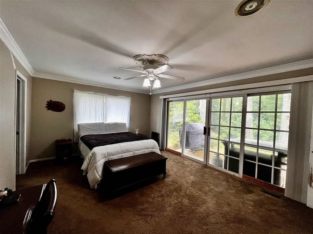 4 chambres, fer et planche à repasser, Wi-Fi, draps fournis