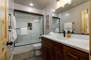 Hair dryer - Serenity Pines! Luxury Spa! (Duck Creek Village)