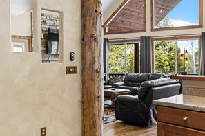 TV, fireplace - Forest Haven! Fire Pit! (Duck Creek Village)