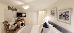 1 chambre, fer et planche à repasser, lit de bébé portatif, Wi-Fi