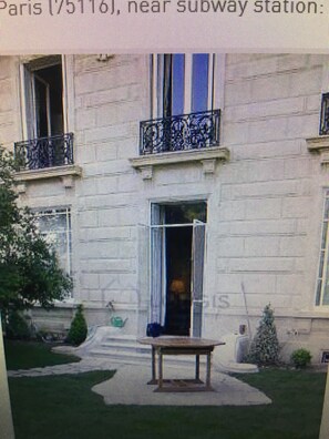 Exterior detail - Paris16-etoile-appartement Avec Jardin Privatif (Paris)