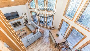 Smart TV, fireplace, video games