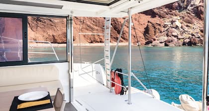 Boat 'Catamaran B-happy Bali' with Sea View and Air Conditioning
