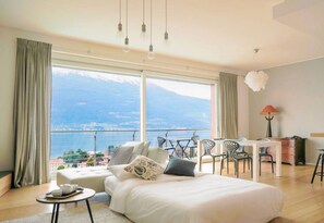 4 bedrooms, iron/ironing board, WiFi, bed sheets - BELAGO by Design Studio (Bellano)