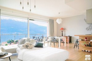 4 bedrooms, desk, iron/ironing board, WiFi - BELAGO by Design Studio (Bellano)