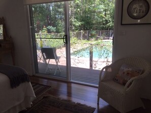 1 soverom, strykejern/-brett, wi-fi (inkludert) og sengetøy