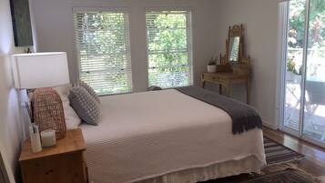 1 dormitorio, tabla de planchar con plancha, wifi gratis y ropa de cama