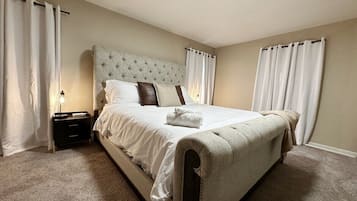1 bedroom, desk, iron/ironing board, free WiFi