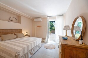 4 camere, Wi-Fi gratuito, lenzuola