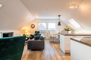 TV - Wohnung Elfzwei - Strandnah. Modern. Zentral (Sylt)