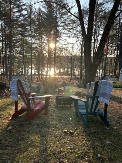 Riverside Blue… Your cozy guesthouse for all things Muskoka.!!