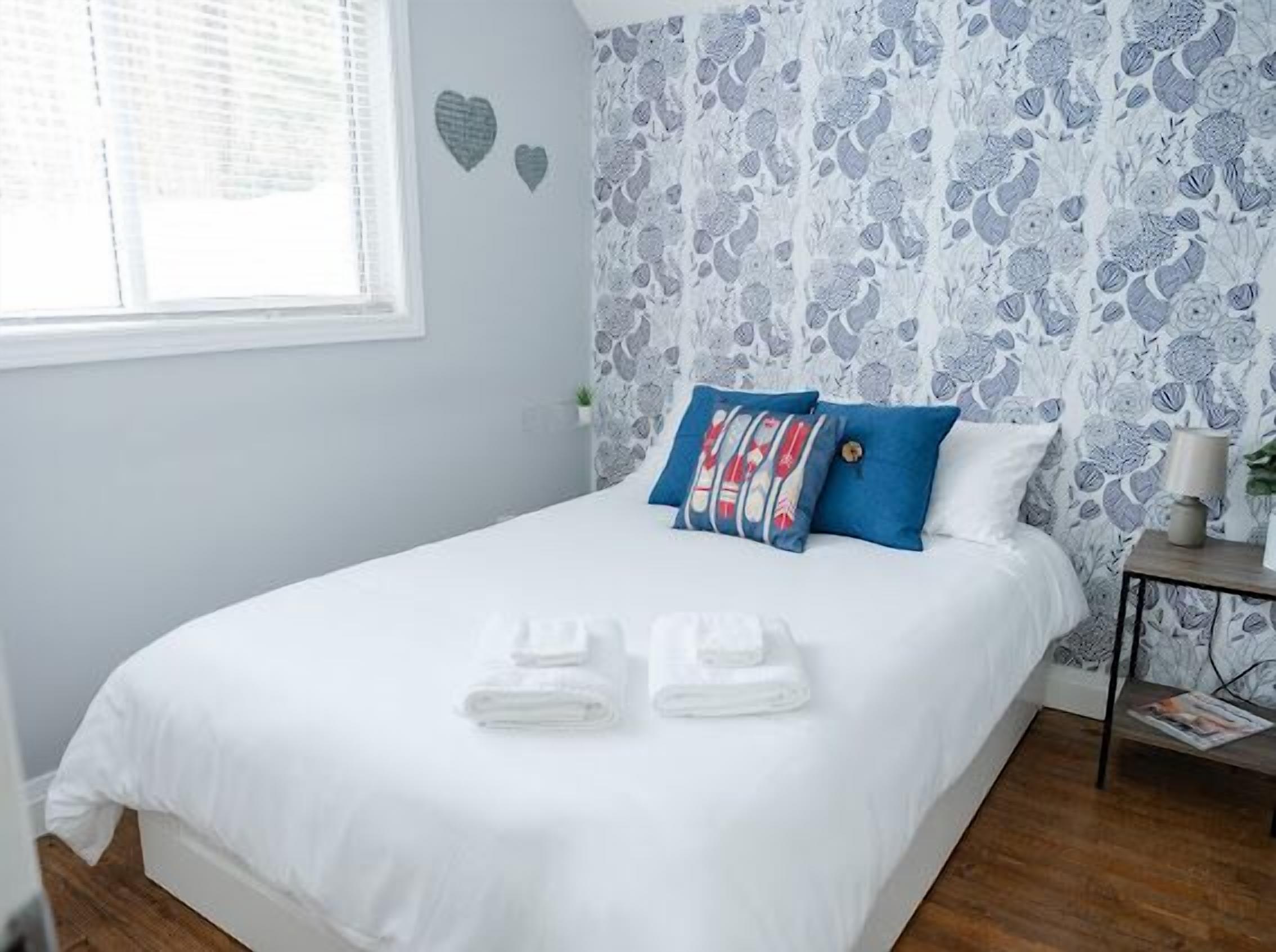 1 bedroom, free WiFi, bed sheets