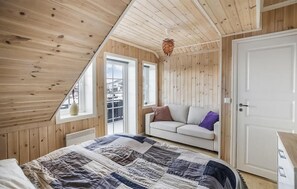 3 bedrooms, free WiFi, bed sheets - Gorgeous home in Rauland with WiFi (Rauland)