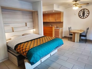 1 chambre, Wi-Fi gratuit, draps fournis