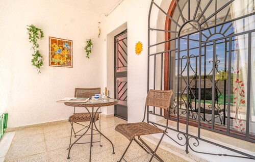 Awesome home in Alcala la Real