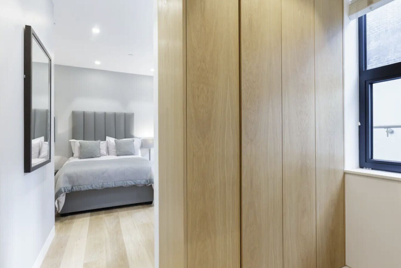 3 bedrooms, iron/ironing board, travel cot, free WiFi