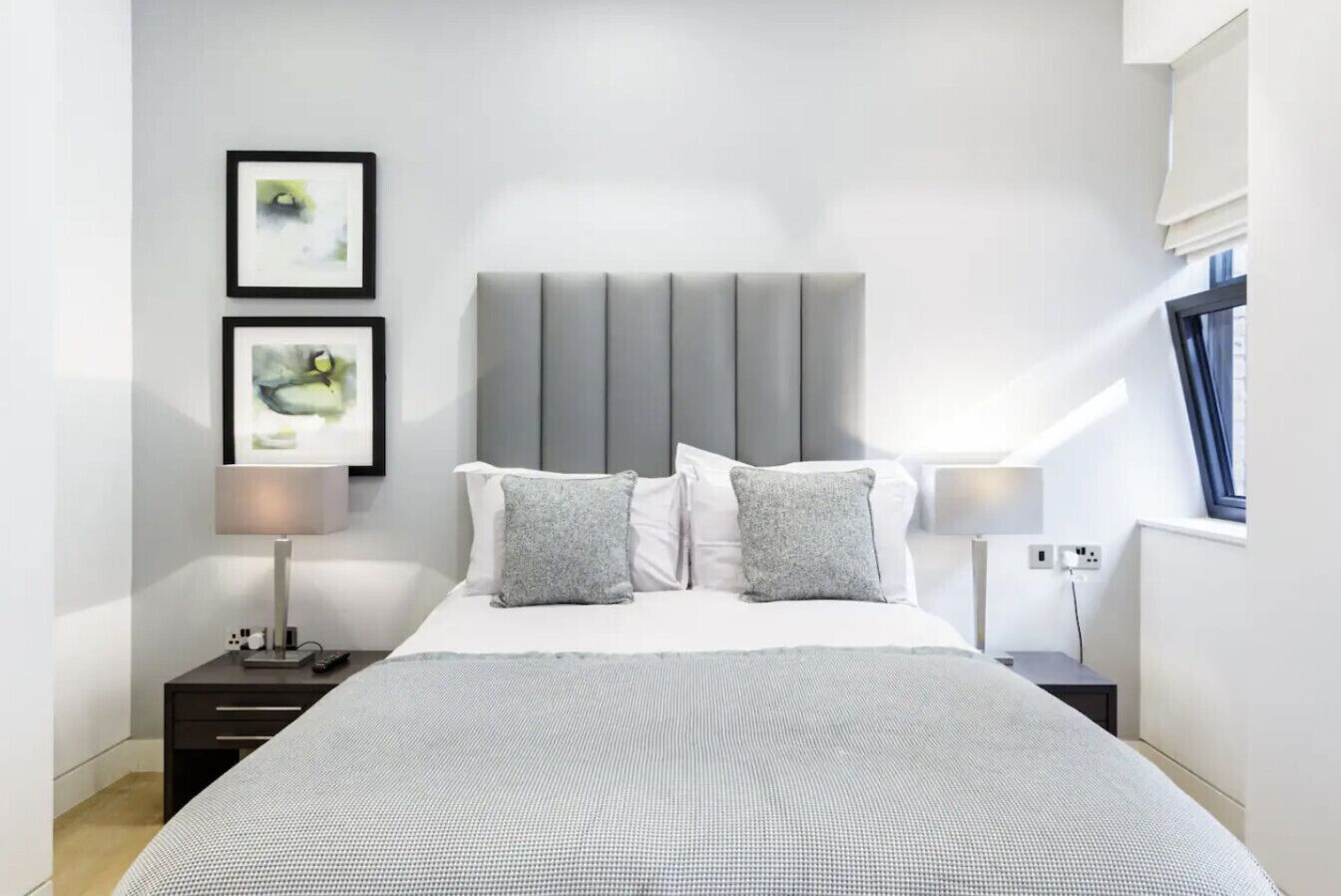 3 bedrooms, iron/ironing board, travel crib, free WiFi