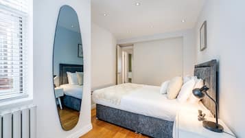 2 bedrooms, iron/ironing board, travel cot, free WiFi