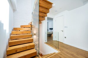 2 bedrooms, iron/ironing board, travel crib, free WiFi
