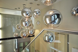 Interior - Chic 2 Bedroom Retreat in South Kensington (Greater London)
