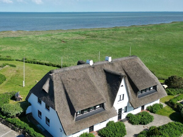 Exterior - Wattkieker-steinum - Ferienwohnung Unter Reet mit Atemberaubenden Blick auf das Wattenmeer (Sylt)