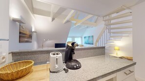 Nicht klassifiziertes Bild, 4 von 16, Schaltfläche