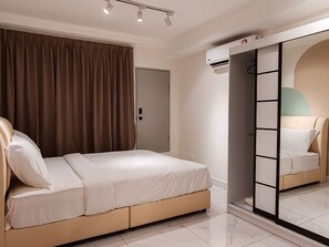 2 bedrooms, free WiFi, bed sheets