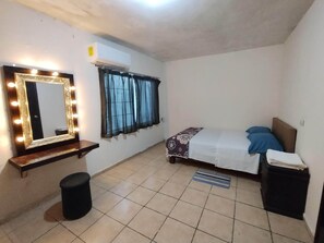 2 bedrooms, iron/ironing board, free WiFi, bed sheets - Encasa Parc 14 (Poza Rica de Hidalgo)