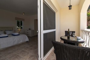 4 間睡房、熨斗/熨衫板、免費 Wi-Fi、床單