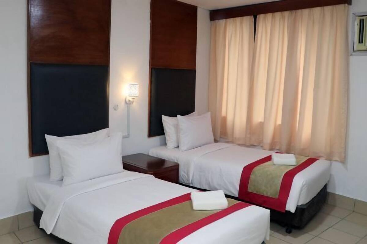 Down duvets, desk, iron/ironing board, free WiFi