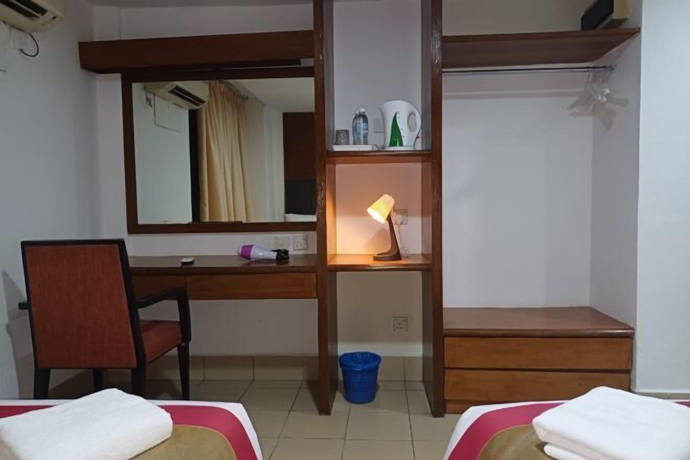 Duntäcken, skrivbord, strykjärn/strykbräda och gratis wi-fi