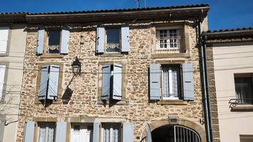 Façade de l’hébergement