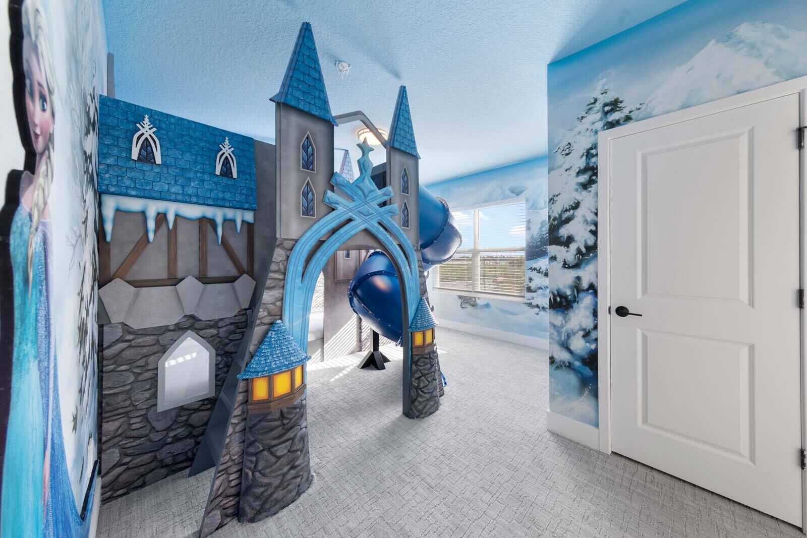 Apartamento (VOR5346AA: 5 Bed, Gamer's Paradise, P) | Fachada