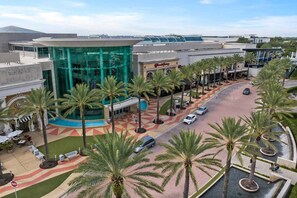 Exterior - Vor5466cd: 4 Bed, Imagination Lab, Pool (Orlando)