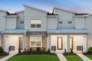 Exterior - Vor5408aa: 4 Bed, Dragon's Den, Pool (Orlando)