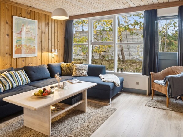 TV, fireplace - "Gudrund" - 250m from the sea by Interhome (Væggerløse)