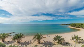 Playa en los alrededores