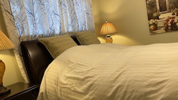 1 bedroom, iron/ironing board, free WiFi, bed sheets