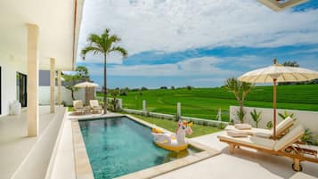 Alberca al aire libre